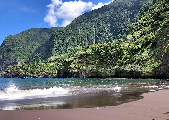 Sea Mountain House Machico (Madeira)