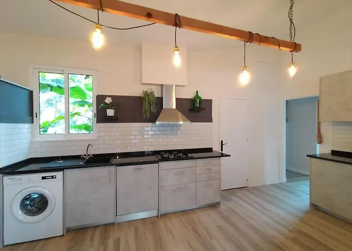 Sea Mountain House * マシコ